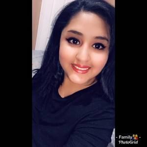 Meet your Posher, Adriana